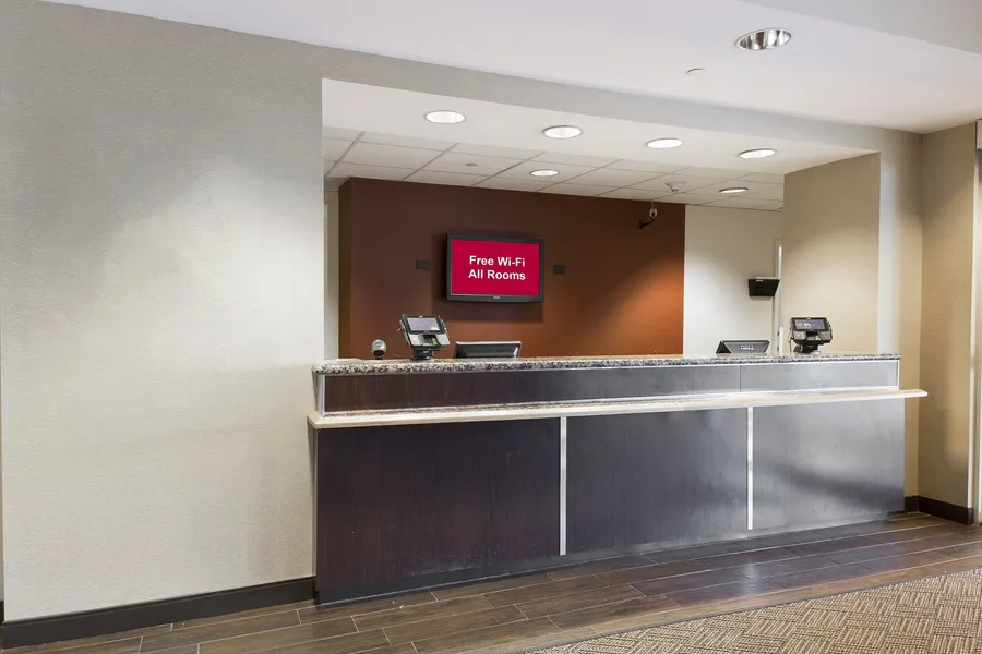 Red Roof Inn PLUS+ Long Island - Garden City hotel detail image 2