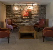 Red Roof Inn PLUS+ Long Island - Garden City hotel detail image 3