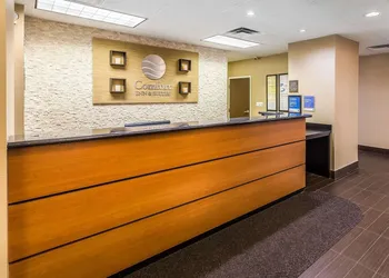 Comfort Inn & Suites Dalton West hotel thumbnail 2