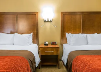 Comfort Inn & Suites Dalton West hotel thumbnail 5