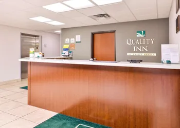 Quality Inn Joplin I-44 hotel thumbnail 5