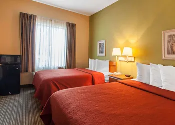 Quality Inn Joplin I-44 hotel thumbnail 7