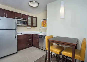 Residence Inn By Marriott Knoxville Cedar Bluff hotel thumbnail 8