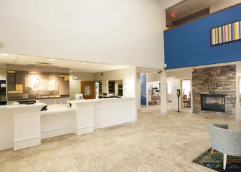 Holiday Inn Express & Suites Waukegan by IHG hotel thumbnail 2
