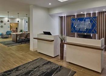 Holiday Inn Express & Suites Charleston DWTN - Medical CTR by IHG hotel thumbnail 3