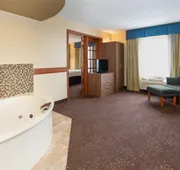 Holiday Inn Express St Paul S - Inver Grove Hgts by IHG hotel detail image 4