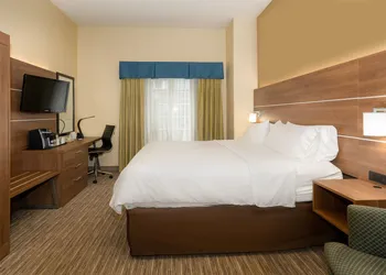 Holiday Inn Express St Paul S - Inver Grove Hgts by IHG hotel thumbnail 6