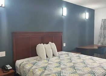 Motel 6 Cleveland, MS - Delta State University hotel thumbnail 5
