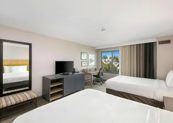 Country Inn & Suites by Radisson, San Diego North, CA hotel thumbnail 5