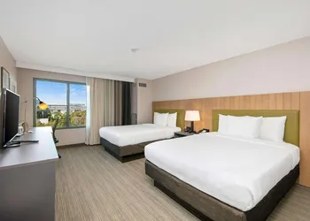 Country Inn & Suites by Radisson, San Diego North, CA hotel thumbnail 6