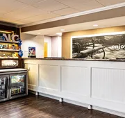 Hampton Inn Salisbury hotel detail image 7