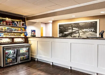 Hampton Inn Salisbury hotel thumbnail 7
