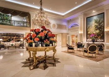 Beverly Hills Plaza Hotel & Spa hotel thumbnail 3