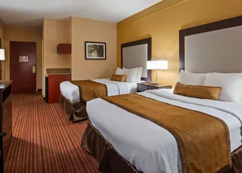 Best Western Plus Strawberry Inn & Suites hotel thumbnail 5
