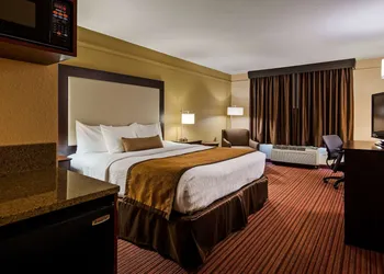 Best Western Plus Strawberry Inn & Suites hotel thumbnail 6