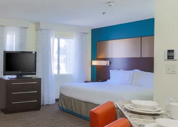 Residence Inn by Marriott Bakersfield hotel thumbnail 4