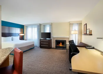 Residence Inn by Marriott Bakersfield hotel thumbnail 5