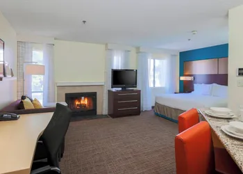 Residence Inn by Marriott Bakersfield hotel thumbnail 6