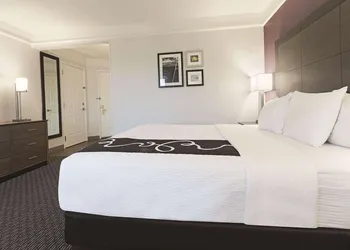 La Quinta Inn & Suites by Wyndham Grand Junction hotel thumbnail 6