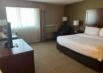 Comfort Inn Farmington Hills - Detroit Northwest hotel thumbnail 7