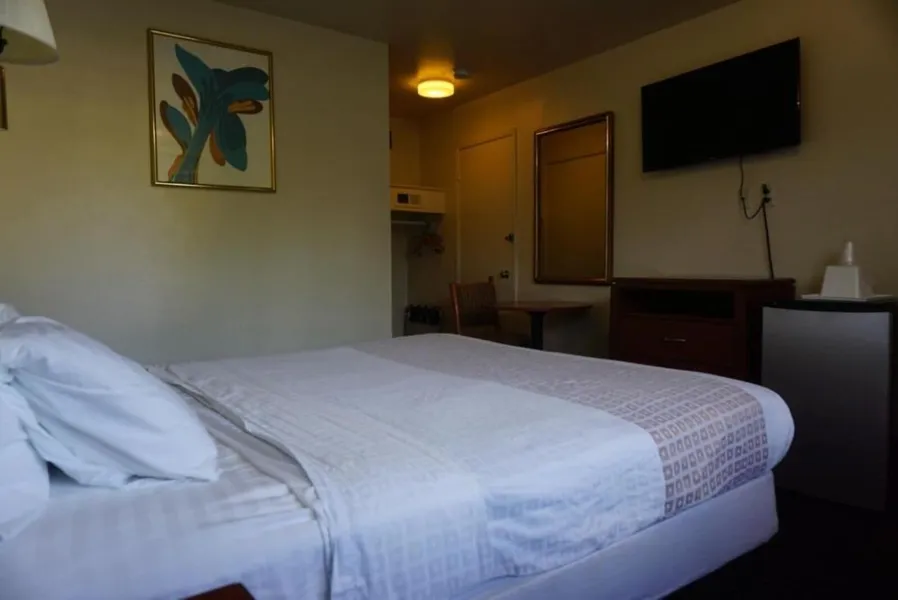 Americas Best Value Inn Thousand Oaks hotel detail image 6