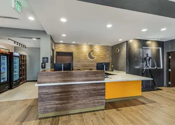 Comfort Suites Cheyenne hotel thumbnail 2