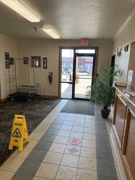 Express Inn & Suites hotel detail image 6