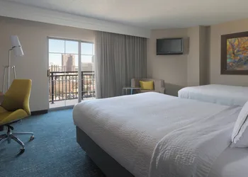 Courtyard Marriott Riverwalk hotel thumbnail 7