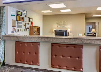 Quality Inn & Suites Escanaba North hotel thumbnail 3