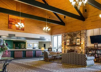 Quality Inn & Suites Escanaba North hotel thumbnail 8