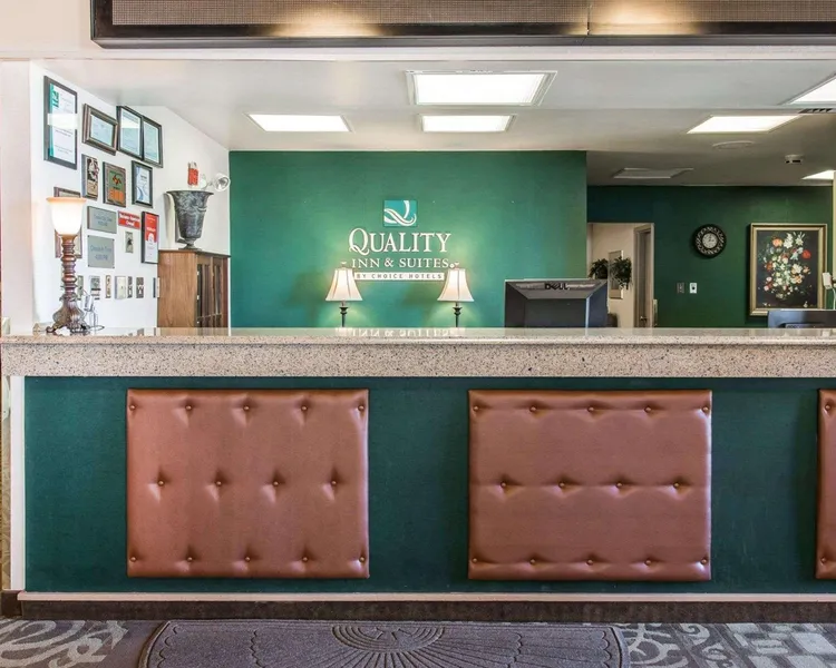 Quality Inn & Suites Escanaba North hotel detail image 6