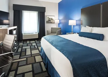 Best Western Plus Birmingham Inn & Suites hotel thumbnail 7