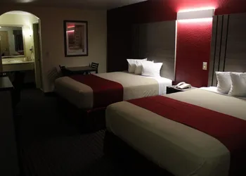 Scottish Inns Fort Worth hotel thumbnail 7