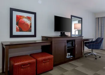 Hampton Inn & Suites San Diego-Poway hotel thumbnail 8