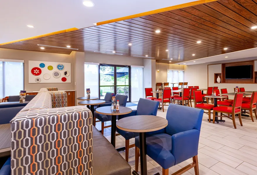 Holiday Inn Express Tampa-Brandon by IHG hotel detail image 2