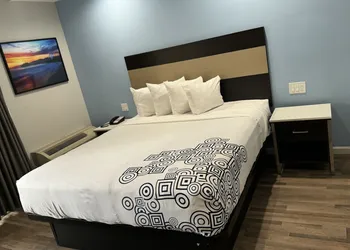 Surfside Inn Redondo Beach hotel thumbnail 4