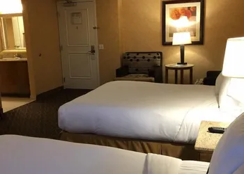 DoubleTree Suites by Hilton Anaheim Rsrt - Conv Cntr hotel thumbnail 3