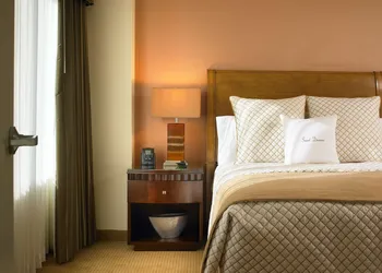 DoubleTree Suites by Hilton Anaheim Rsrt - Conv Cntr hotel thumbnail 6