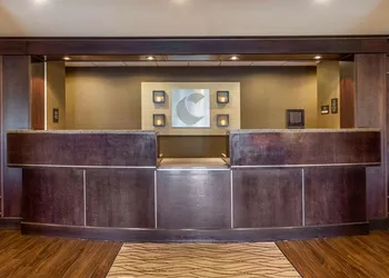 Comfort Inn & Suites Russellville I-40 hotel thumbnail 2