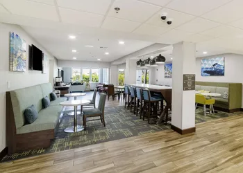Hampton Inn Port Charlotte hotel thumbnail 2