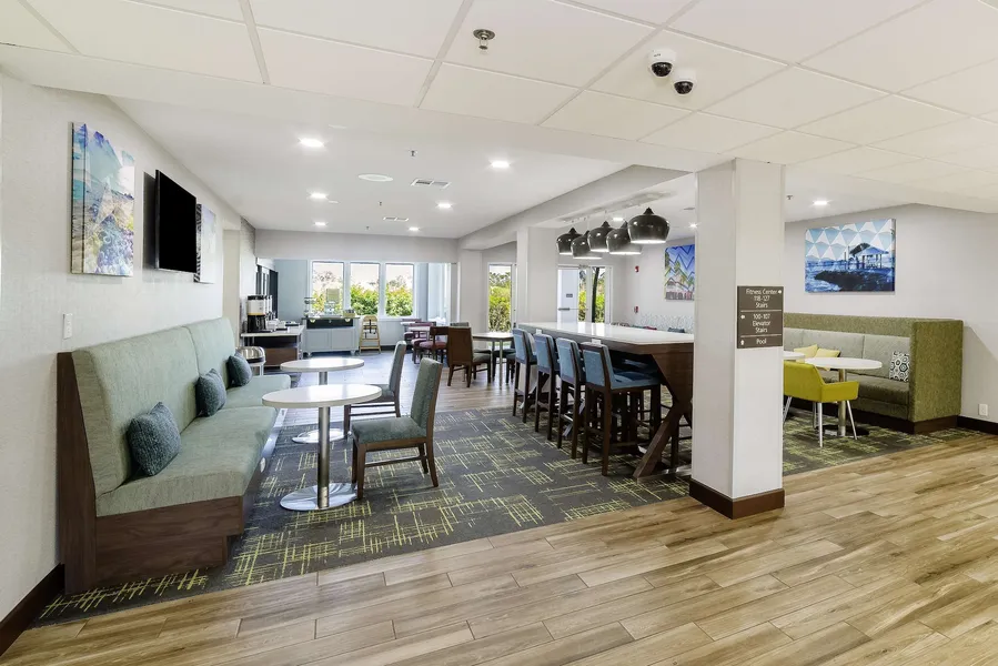 Hampton Inn Port Charlotte hotel detail image 2