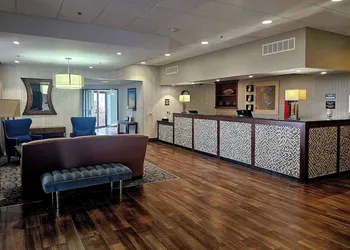 Comfort Inn Plymouth - Minneapolis hotel thumbnail 2