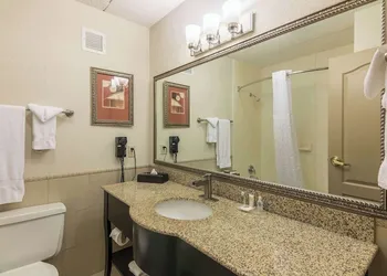 Comfort Inn Plymouth - Minneapolis hotel thumbnail 7