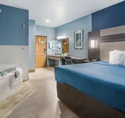 Rodeway Inn Carrollton I-35E hotel detail image 5