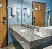 Rodeway Inn Carrollton I-35E hotel detail image 7
