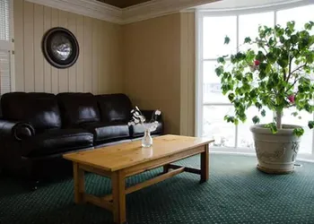 Alpine Inn Rockford hotel thumbnail 2
