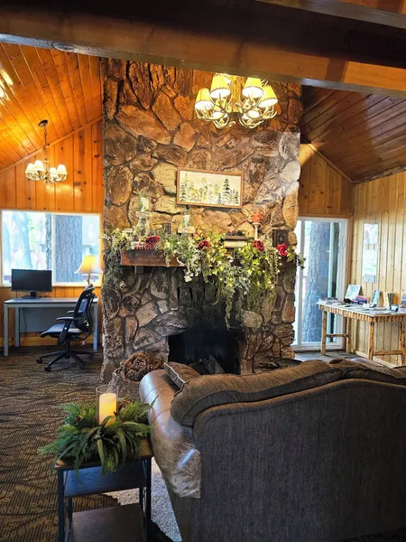 Big Bear Frontier hotel detail image 2