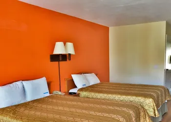 Motel 6 San Diego, CA - Southbay hotel thumbnail 2