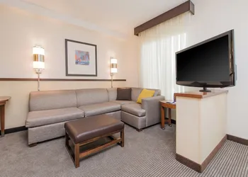 Hyatt Place Charleston Airport/Convention Center hotel thumbnail 5