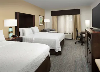 Hampton Inn & Suites Alpharetta hotel thumbnail 6